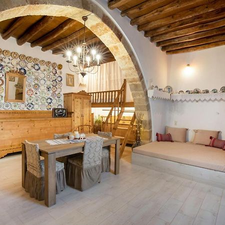 "Finio" Traditional House Apartment Archangelos  Ngoại thất bức ảnh
