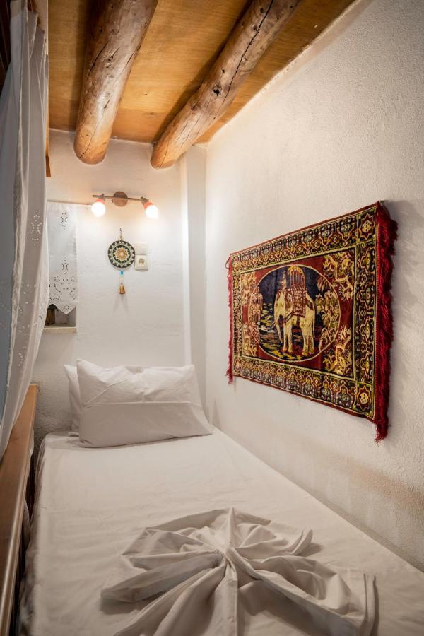 "Finio" Traditional House Apartment Archangelos  Ngoại thất bức ảnh