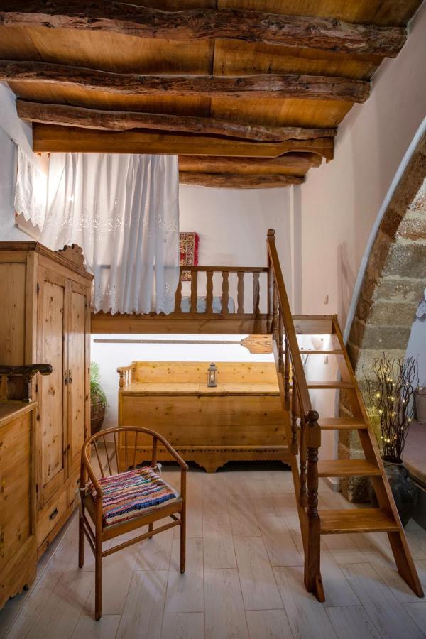 "Finio" Traditional House Apartment Archangelos  Ngoại thất bức ảnh